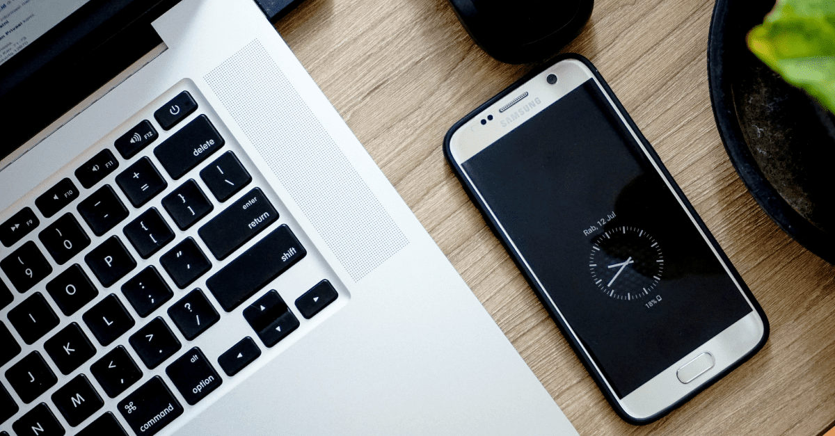 Outsourcing Software Development For Startups: The Complete Guide